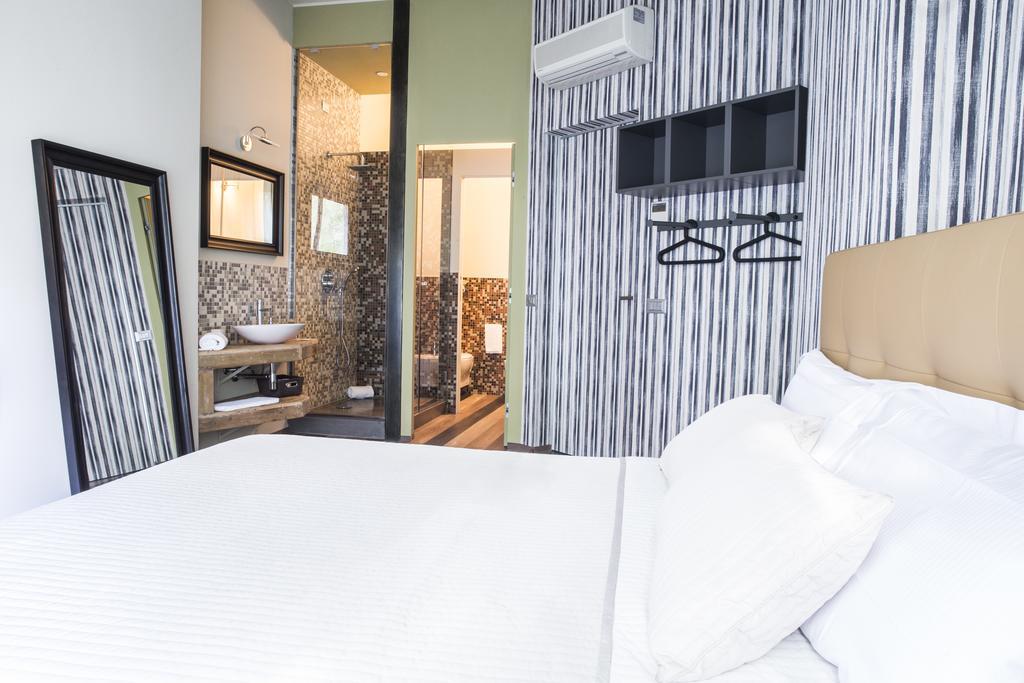 Serendipity Rooms Milan Bilik gambar