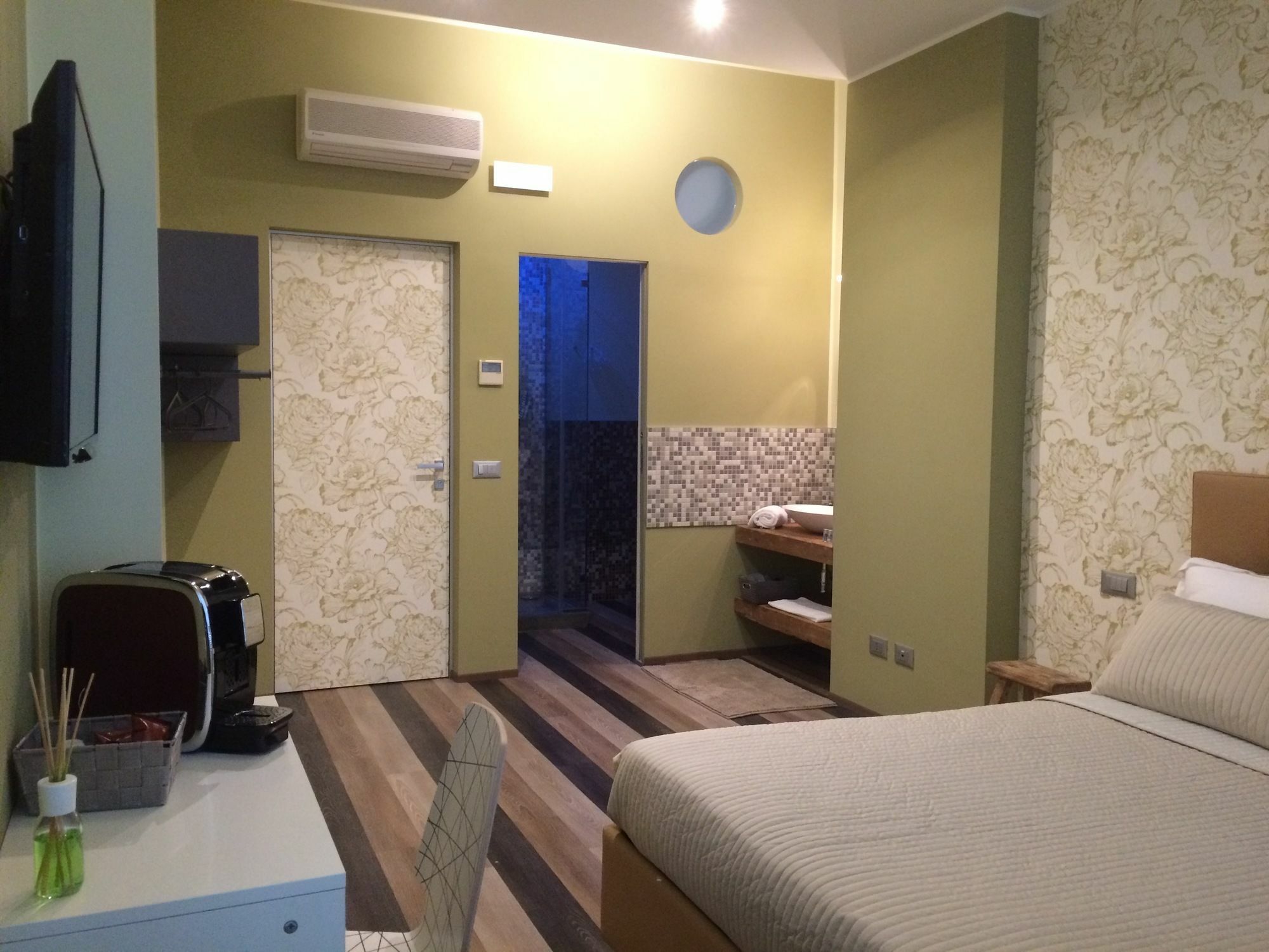 Serendipity Rooms Milan Luaran gambar